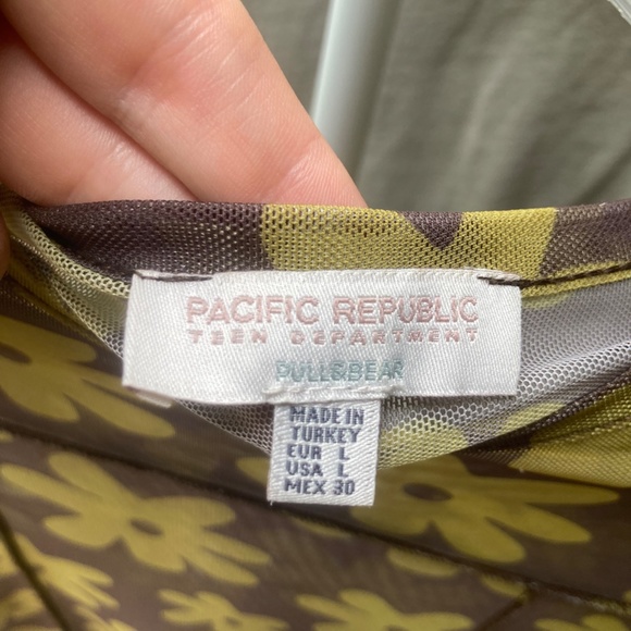 Mesh Funky Floral Top - Picture 5 of 5